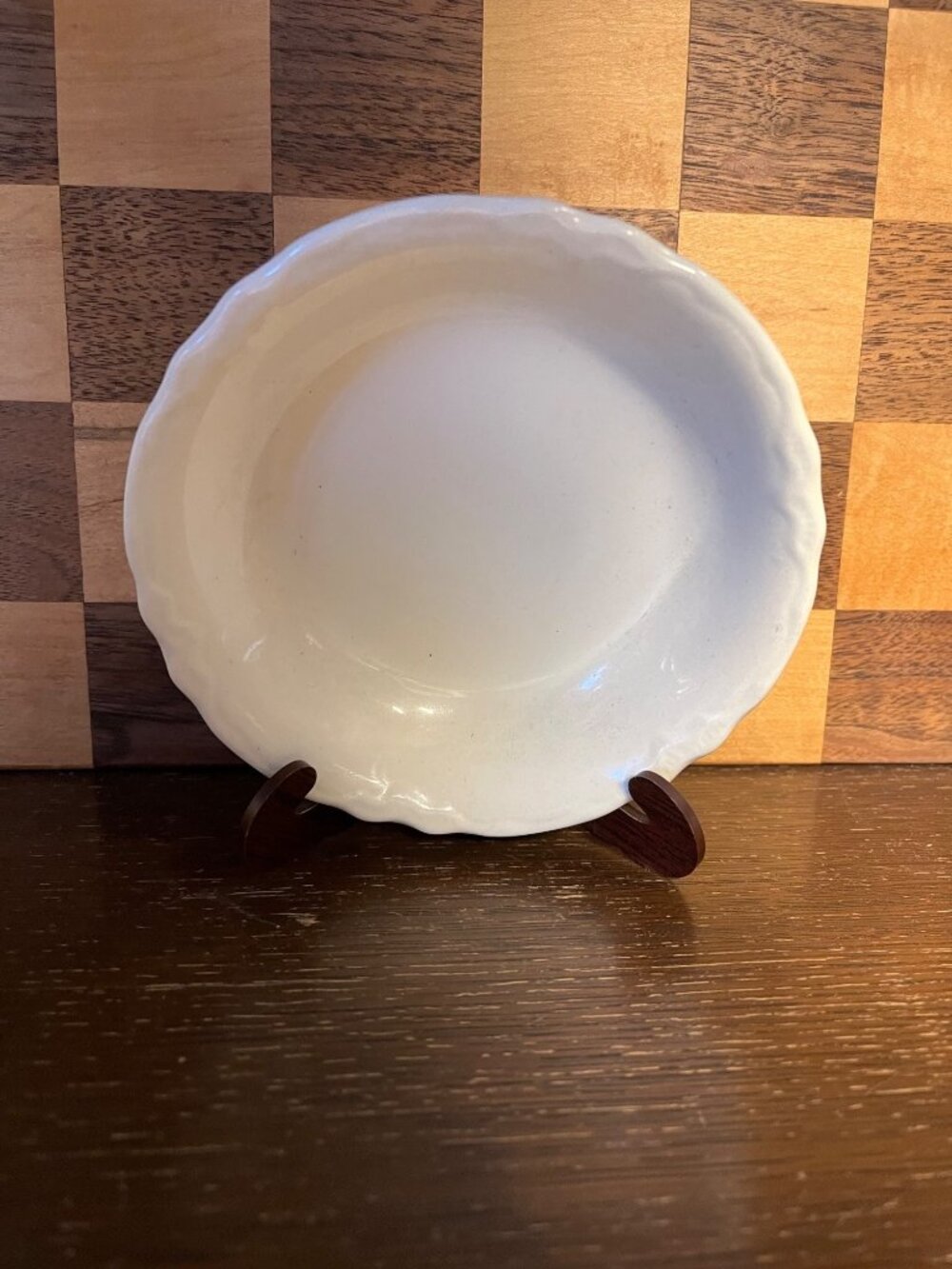 Homer Laughlin Restaurant Ware White Scalloped Edge Dessert Bowl